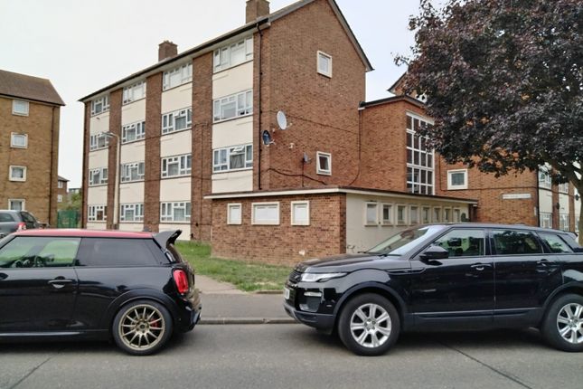 2 Bedroom Maisonette For Rent In Northolt