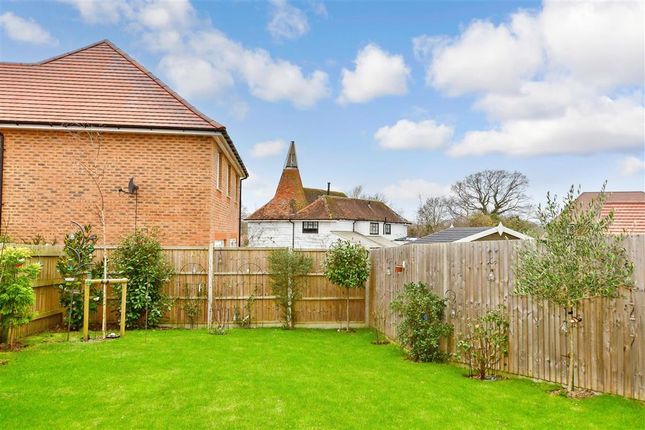 Thumbnail Detached house for sale in Rother Drive, Tenterden, Kent