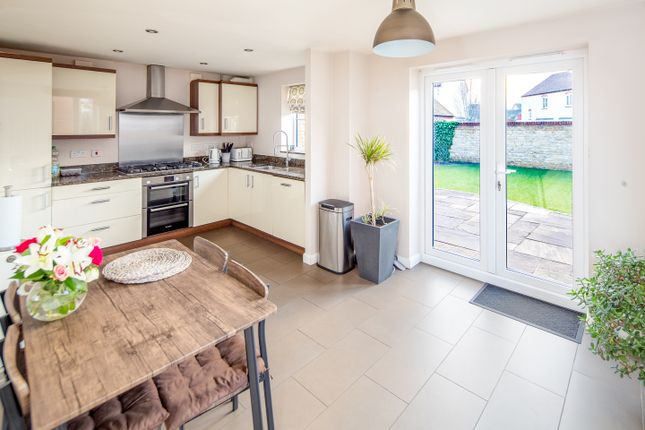 11, Cartmel, Bicester photo 4