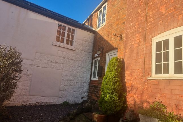 Thumbnail Cottage to rent in Ince Lane, Elton, Chester