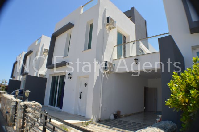 Thumbnail Villa for sale in 4255, Karsiyaka, Cyprus