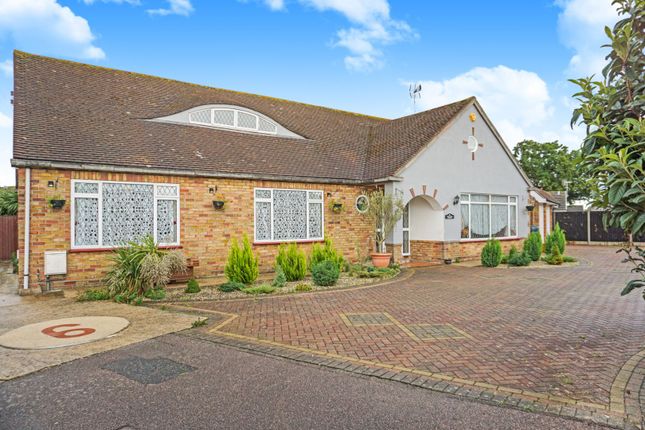 Orchard Close, Clacton-On-Sea CO16, 4 bedroom property for sale ...