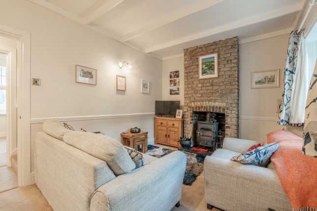 8 Alton Cottages, High Street, Dartford photo 4