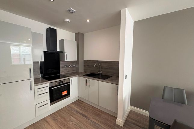 Apartment, Birmingham photo 3
