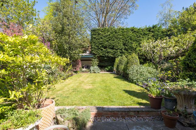 61, Chaucer Road, Bedford photo 2