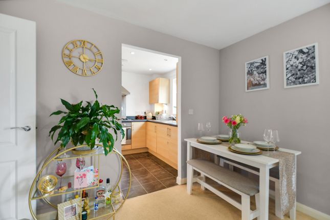 Grenadier Path - 1 Bedroom, Aylesbury, Aylesbury photo 4