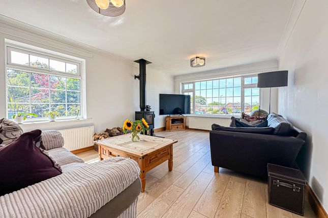 4 Chestnut Close, Wirral photo 4