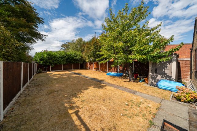 44, Marjorie Avenue, Lincoln photo 3