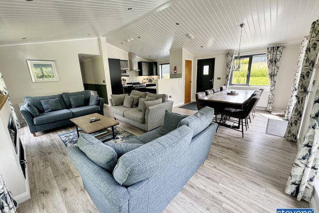34 The Mayflower, Roadford Lake, Lifton photo 4