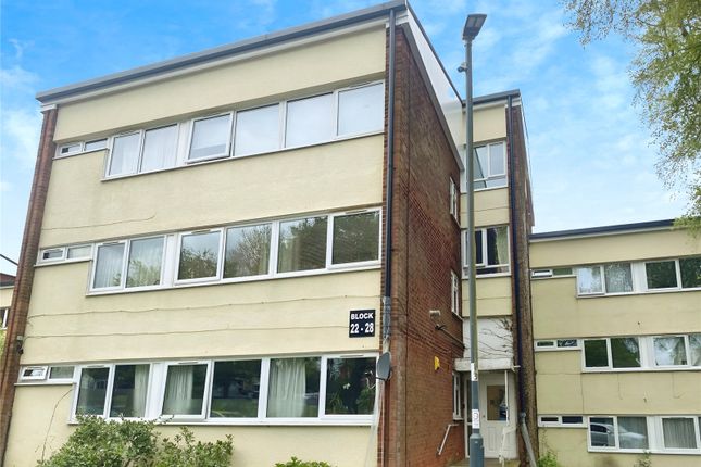 Flat for sale in Drayton Court, The Green, Hartshill, Nuneaton