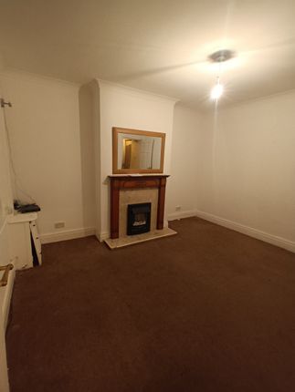 12, Fitzroy Street, Preston photo 2
