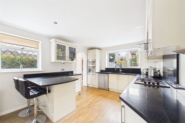 28, Munnings Drive, Sandhurst photo 4