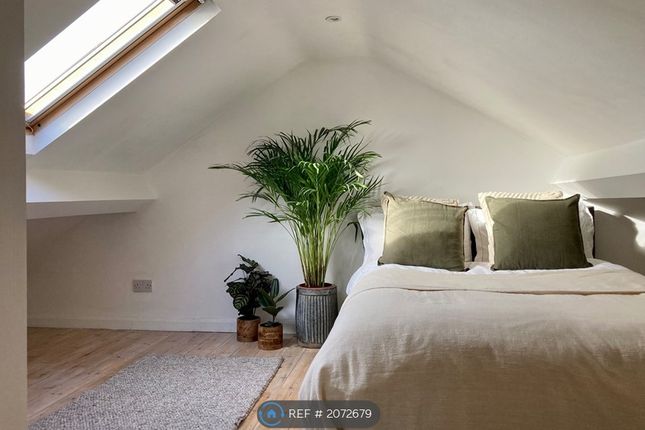 Thumbnail Flat to rent in Nutfield Road, London