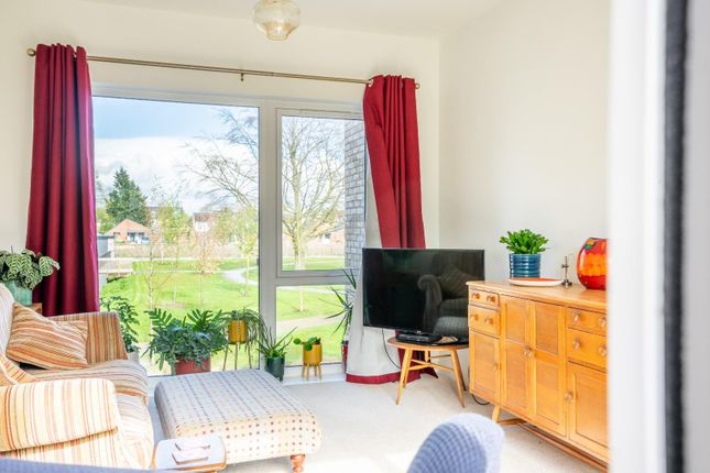 Town house for sale in Moss Bank Court, Lowfield Green, York