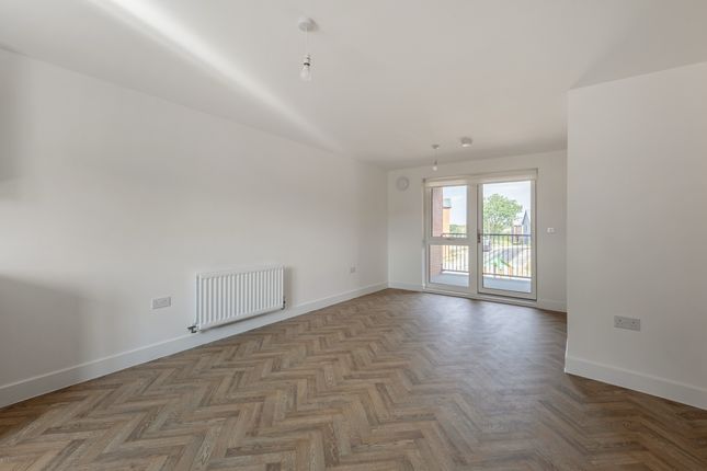 4 Hindsland Avenue -2 bed flat 763 1MRF, Leaf Living at Rushlake Meadows, Willingdon, BN20, Willingdon photo 2