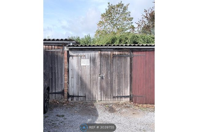 Flat, Brooklands House Brook St, Tonbridge photo 3