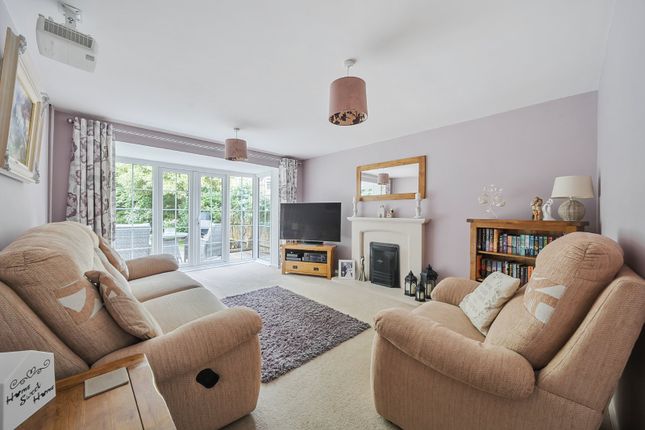 5, Clandon Drive, Eastleigh photo 2