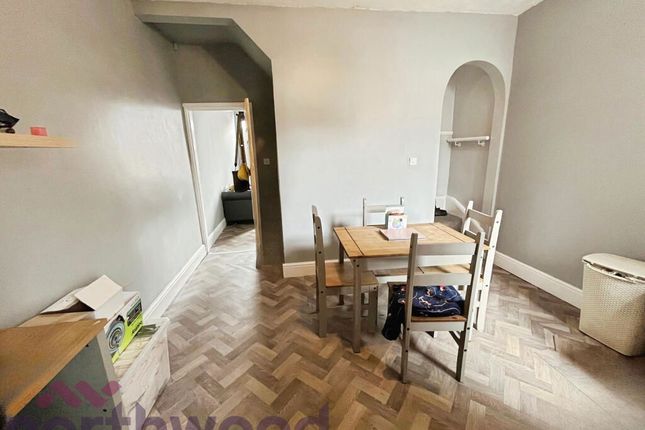 27, Fairclough Street, Warrington photo 4