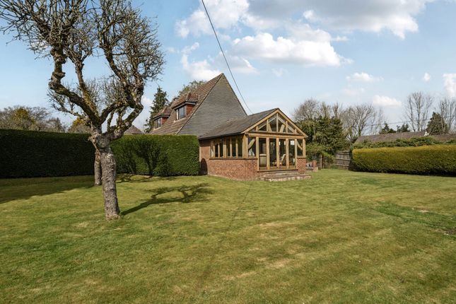 Applecroft Plaistow Road, Billingshurst photo 4