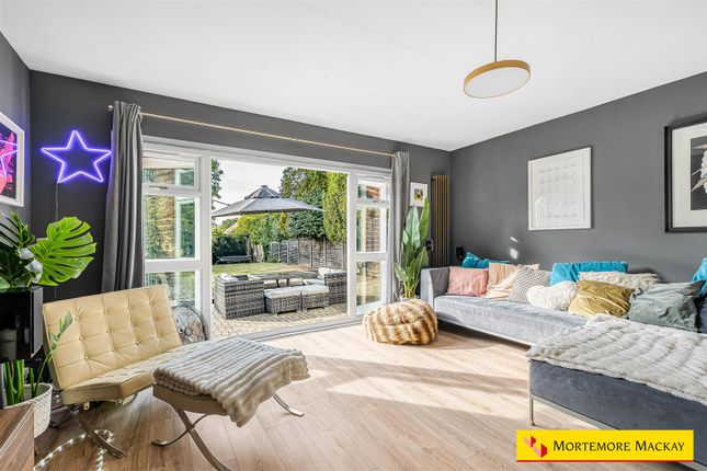 51b, Eversley Park Road, London photo 4