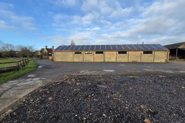 Studio house on The Model Dairy (Unit 10),, Dyke Lane, Hertfordshire, £2,218/mo