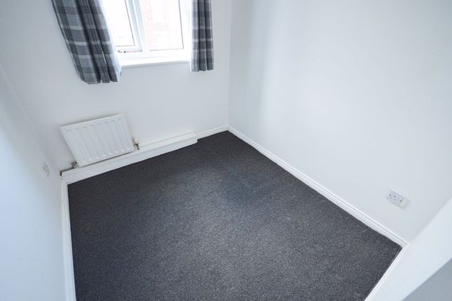 End terrace house to rent in Robert Street, Blyth