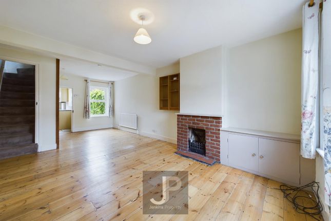 Cottage for sale in Woodman Road, Warley, Brentwood
