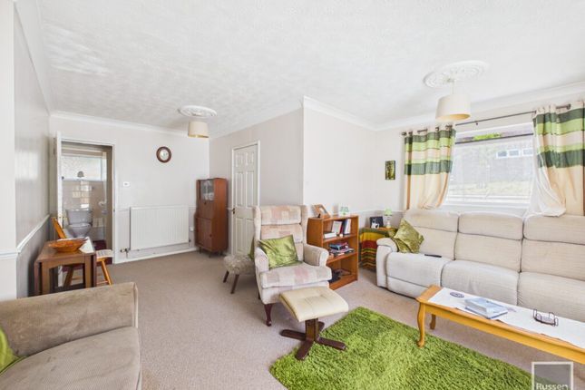 67, Woodhill Rise, Norwich photo 3