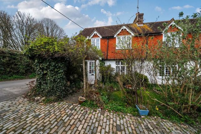 2-bed house on 29, Mill Lane, Petersfield, £320,000