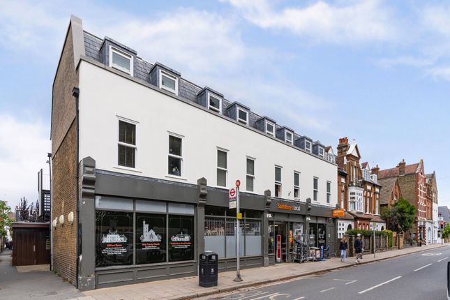Flat 1, 38 The Green, Twickenham,  Tw2 5Ab.-High R