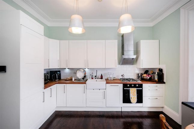 Flat for sale in High Road, London