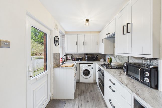 224, Derbyshire Lane, Sheffield photo 4