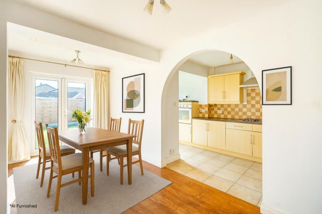 6, Heath Croft, York photo 4