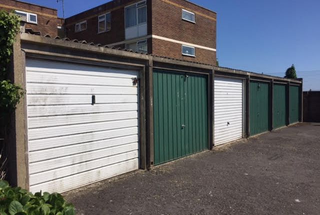 Homes To Let In Fontwell Close Findon Valley Worthing Bn14