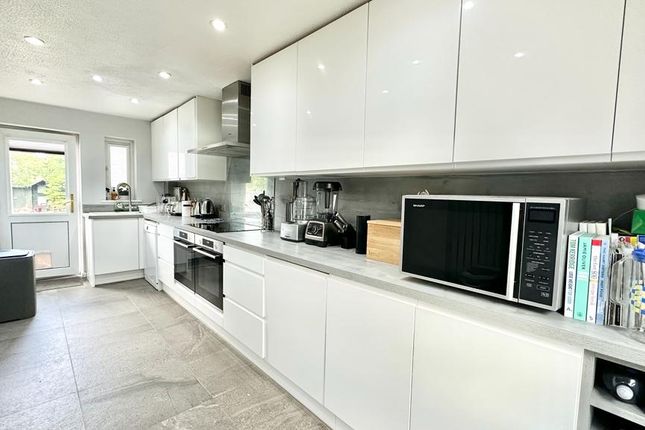 Thumbnail Town house for sale in Swallow Street, London