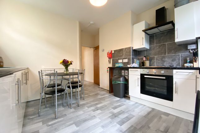 86a, Minny Street, Cardiff photo 3