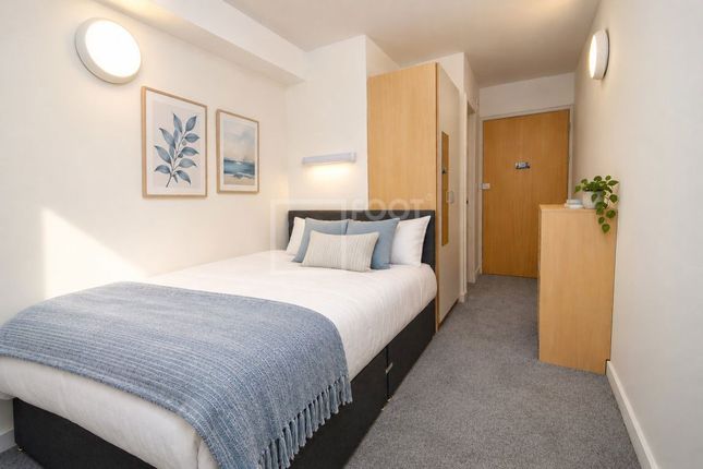 Room B21 B, Horton House 4th, Floor, 135 Great Horton Road photo 2