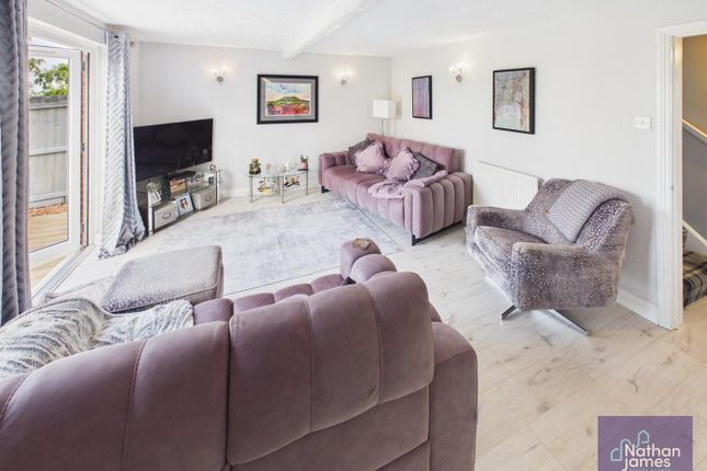 21, Gwyndy Road, Caldicot photo 4