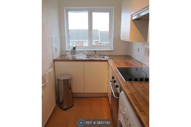 Bellfield, Pixton Way Croydon, Croydon photo 3