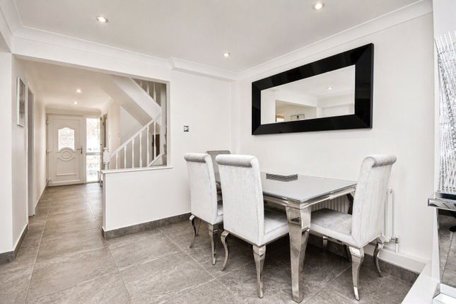 266, Great Gregorie, Basildon photo 5