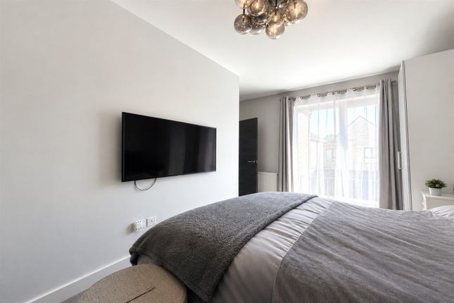 9 Beadman Road, Cheshunt, Cheshunt photo 4