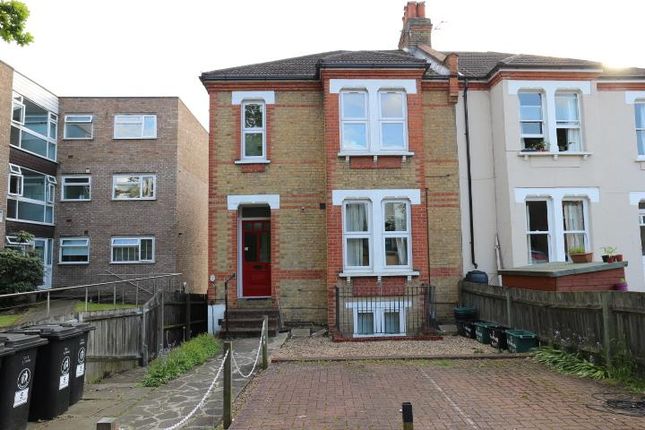 Flat to rent in Farnaby Road, Shortlands, Bromley