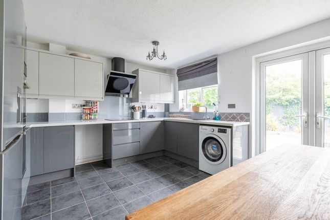 16 Gravel Hill, Norwich photo 4