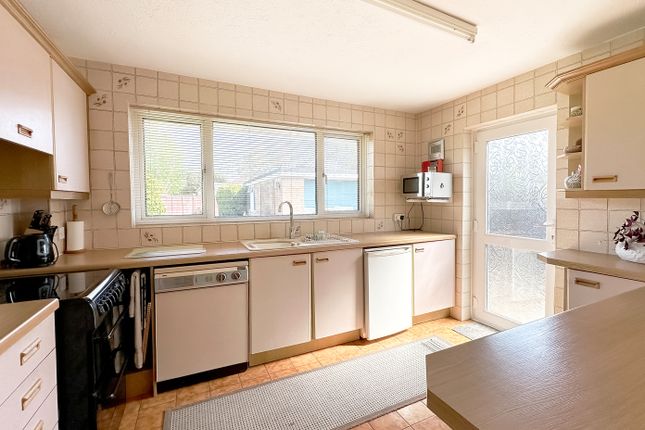 28A, Pagham Road, Pagham, Bognor Regis, West Sussex photo 4