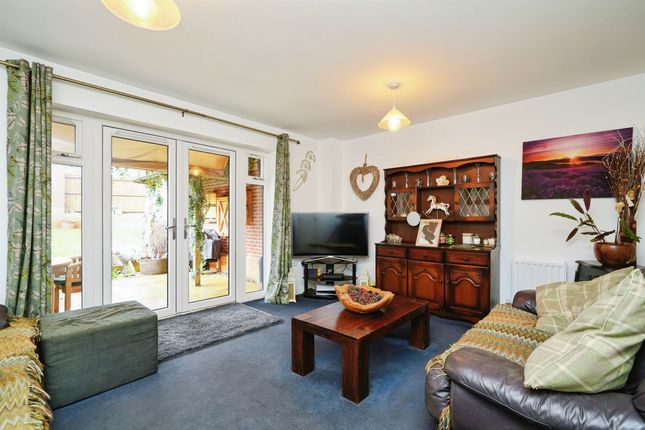 43, Horley Drive, Banbury photo 3