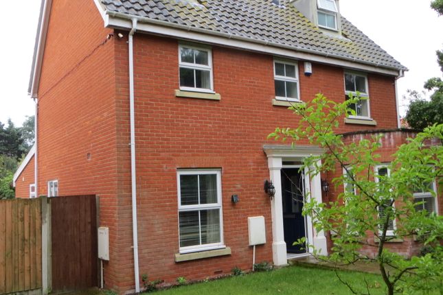 Thumbnail Detached house to rent in Earles Gardens, Norwich