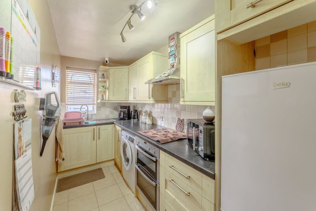 55 Spencer Avenue, Kidlington photo 4