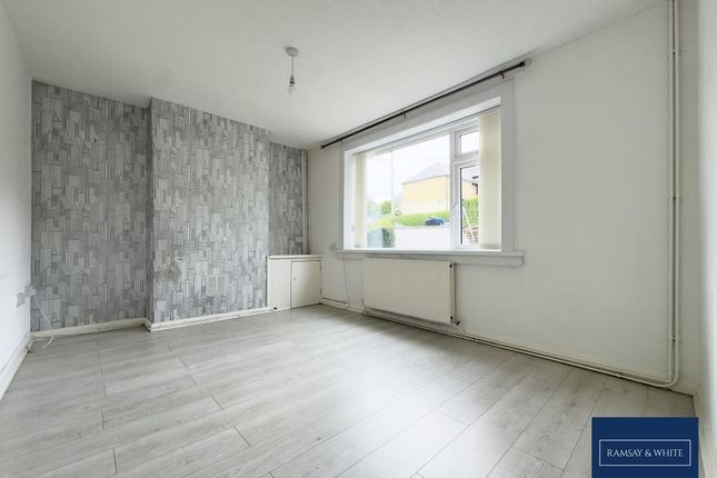72, Garden City, Merthyr Tydfil photo 4
