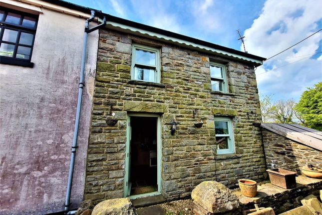 Cottage to rent in Black Road, Penycoedcae, Pontypridd