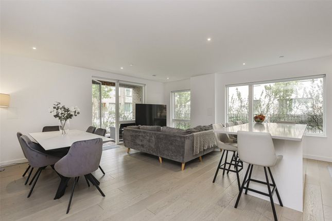 Thumbnail Flat for sale in Thonrey Close, Colindale Gardens